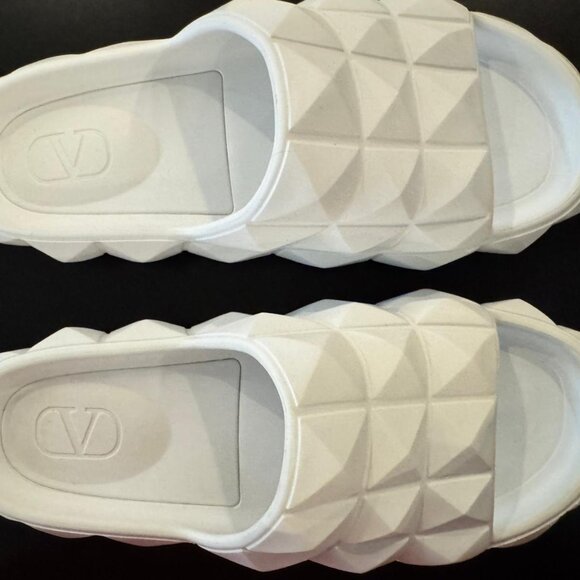 Valentino Garavani Roman Stud Turtle Slide Sandals Rubber White Men's EU 41 NIB - Picture 7 of 16